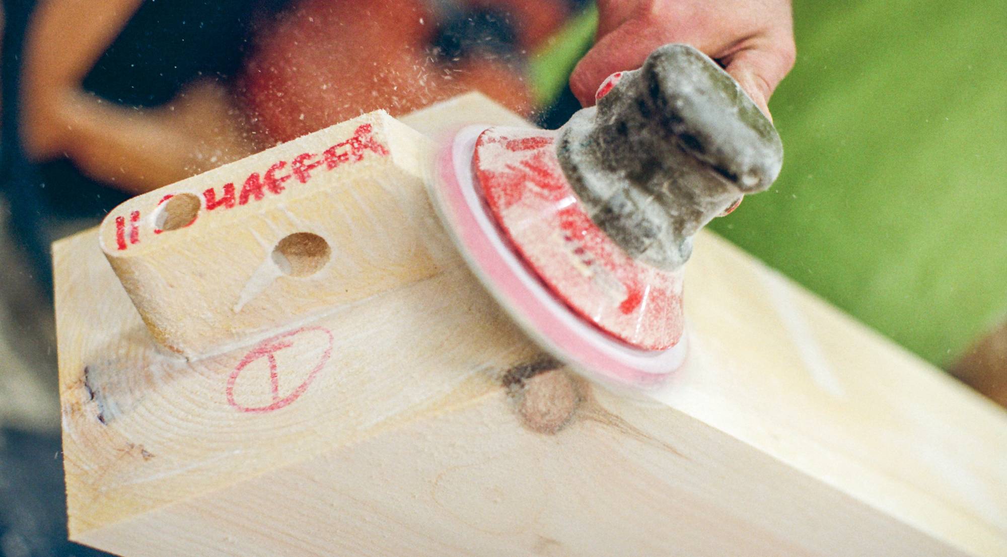 Sander/Laborer