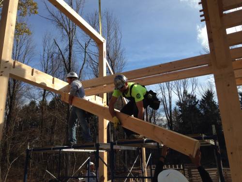 Dovetailed floor joists