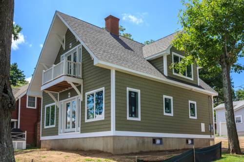 Completed: 1600 sq. ft. Lake Cottage