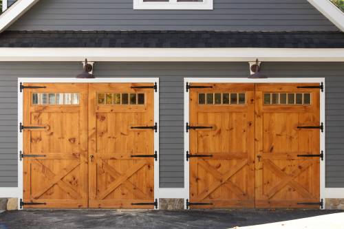 Pine Hinged Barn Doors