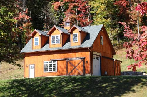 Side view showing the sliding barn door