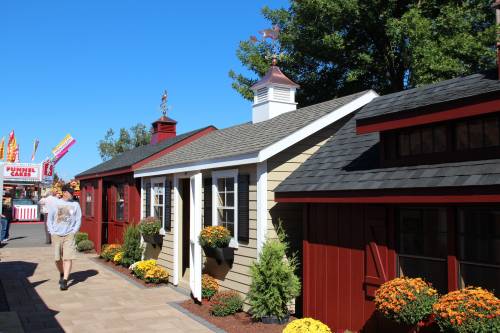 Classic Cape & Garage