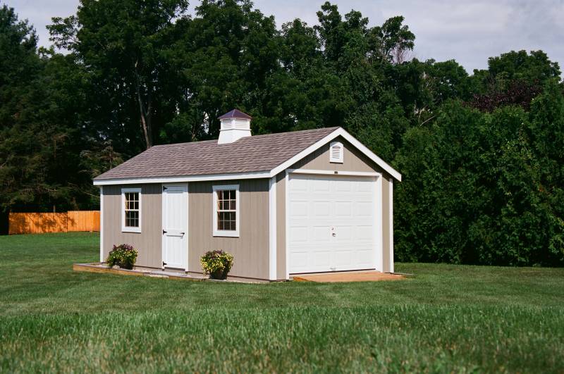 12' x 24' Classic Cape Garage (Ellington CT)