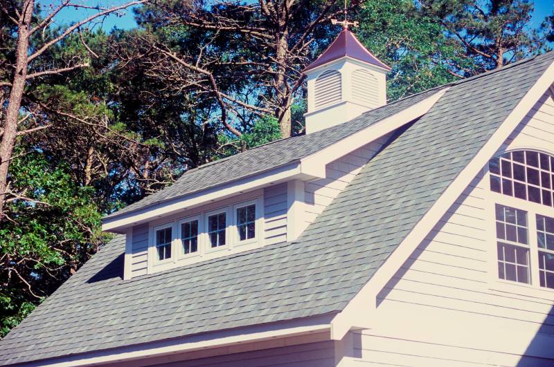 4-window transom dormer