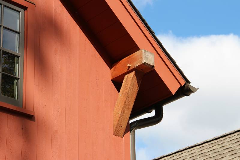 Timber Accent