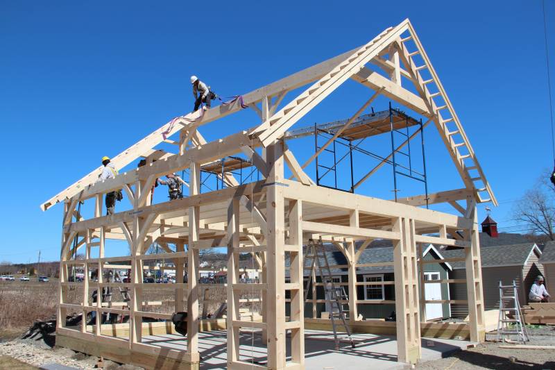 Setting the rafters