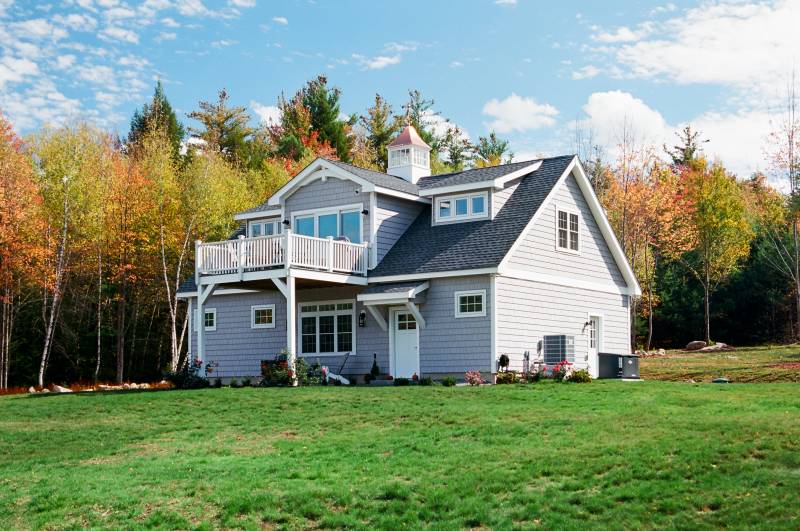 28' x 40' Garage with Apartment (Southern NH)