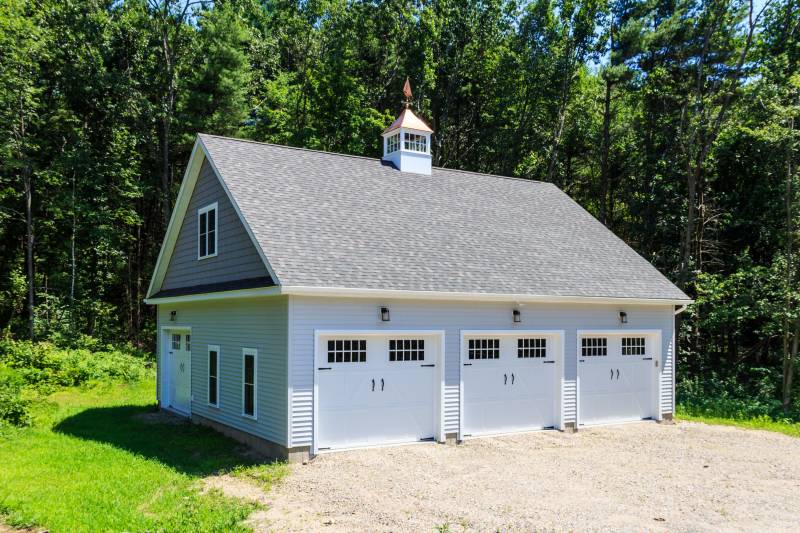 34' x 38' Newport 3-Car Garage