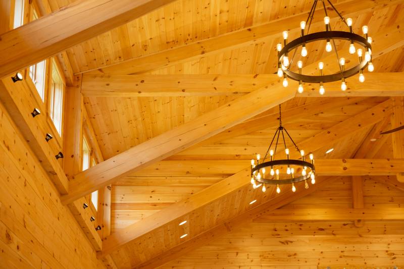 Detail: timber trusses in the transom dormer