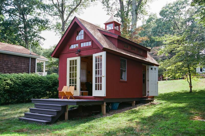 10' x 20' Grand Victorian Post and Beam Cape