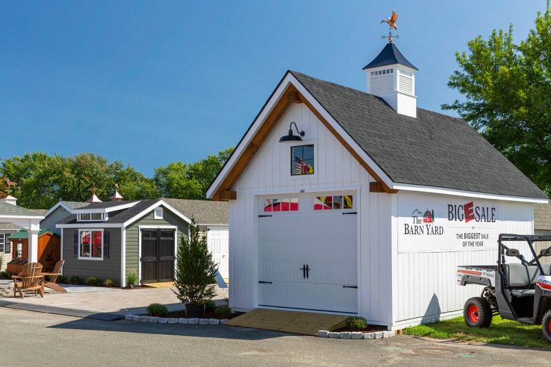 14' x 24' Grand Victorian Cape Garage