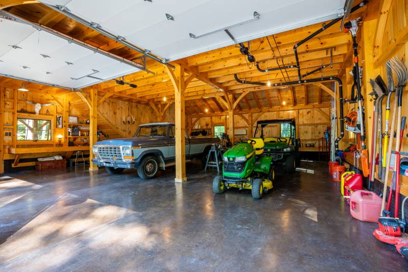 36' x 36' Lenox Carriage Barn