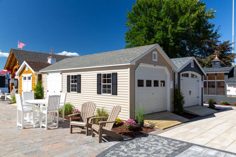 12' x 24' Traditional Cape Garage