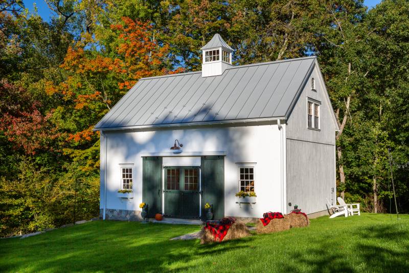 20' x 30' Plymouth Carriage Barn, Darien, CT