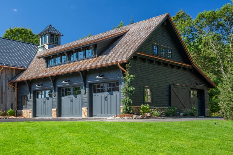 38' x 48' Lenox Carriage Barn