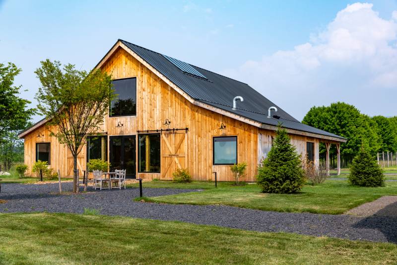 60' x 60' Preakness Saratoga Barn, Hudson Valley, NY