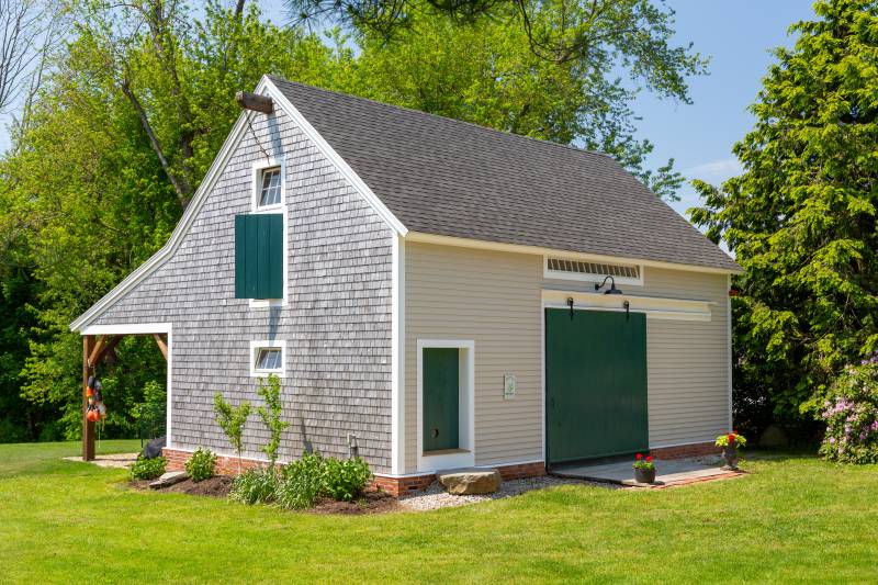 34' x 32' Lenox Carriage Barn, Eliot, ME • Post & Beam Barn • Timber Frame Barn