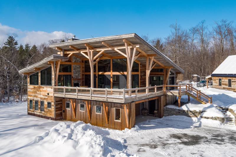 Combining Rustic Timber Framing with Modern Architecture • Custom Timber Frame Home