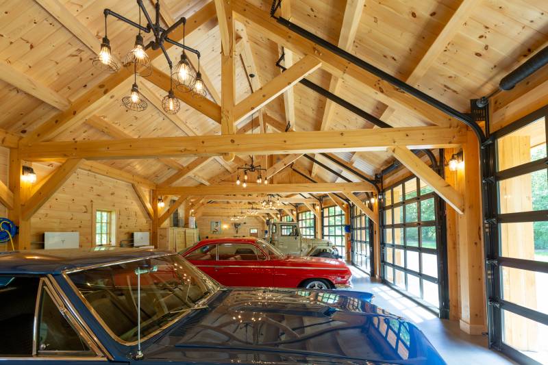 King Post Trusses • Eastern White Pine Timbers • Custom Barn