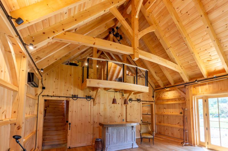 Clear Span Timber Truss • Post & Beam Barn