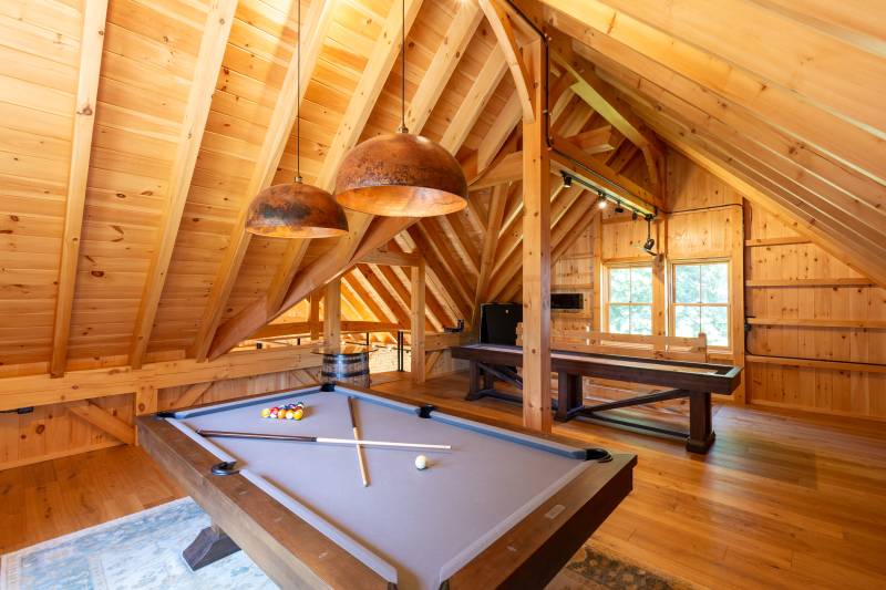 1,900 sq. ft. Custom Timber Frame Barn • The Loft