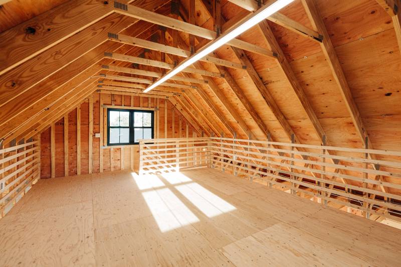 12-12 Roof Pitch • 8' Peak Ceiling Height