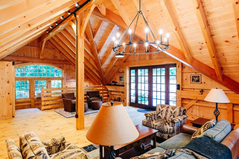 Two Seating Areas • Post & Beam Barn