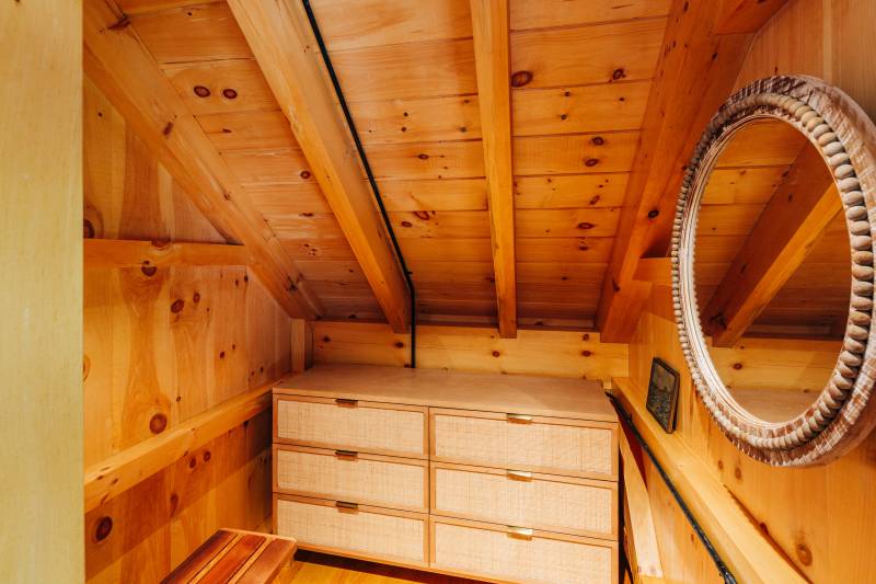 Private Room with Drawers & Space for Changing