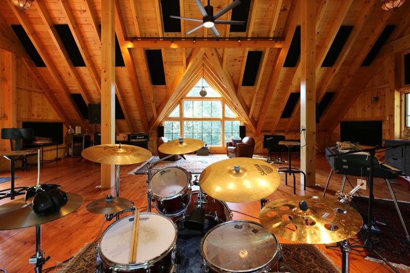 12-12 Roof Pitch • Ridge Beam Roof System • Post & Beam Barn