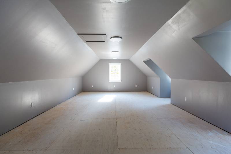 24' x 30' Newport Garage • Second Floor