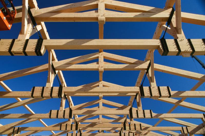 A Closeup of the Queen Post Trusses