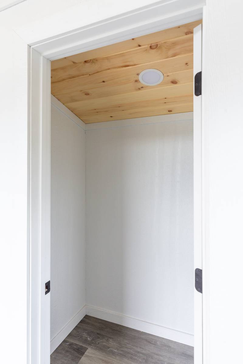 LED Recessed Can • Finished Ceiling, Walls, and Floor
