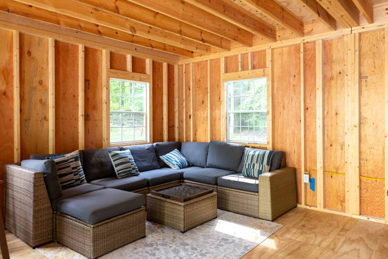 7' wall height and 30" x 40" windows • Grand Victorian Cape Shed