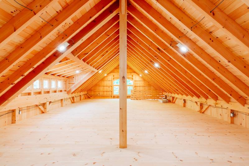 10-12 roof pitch and 3' knee wall height • timber frame barn post & beam barn living