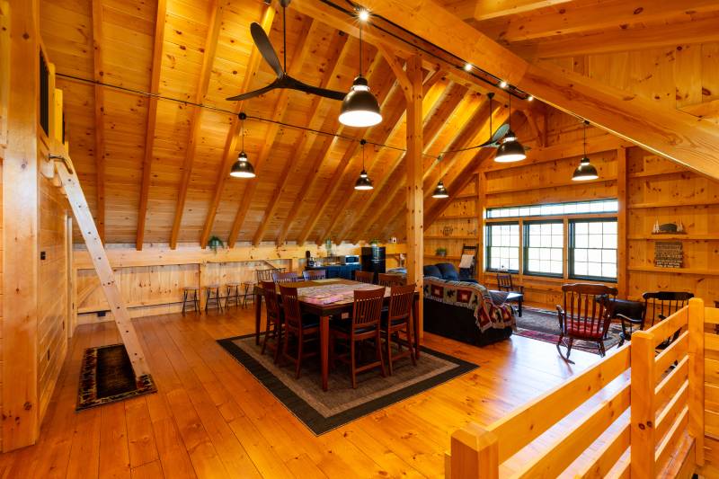 Structural ridge beam roof system