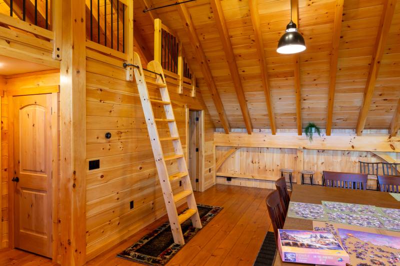 5' Knee-wall height • Ladder entrance to the loft