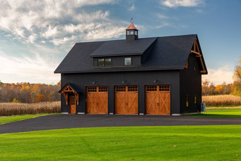 30' x 50' Newport Garage, Ellington, CT • ADU additional dwelling unit accessory dwelling builders