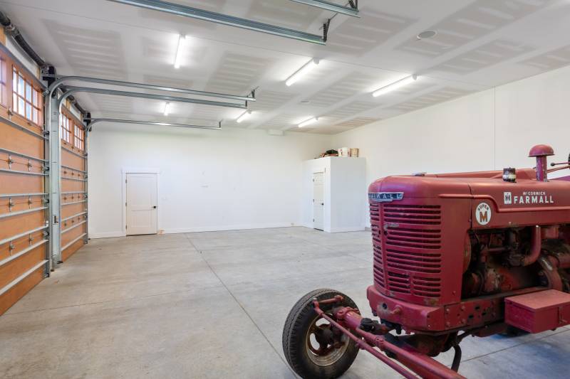 Clear span I-Joist Floor System eliminates the need for central posts in the garage ADU