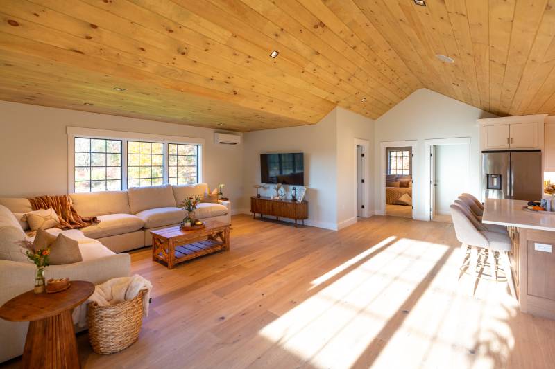 30' x 50' Newport Garage Second Floor • ADU