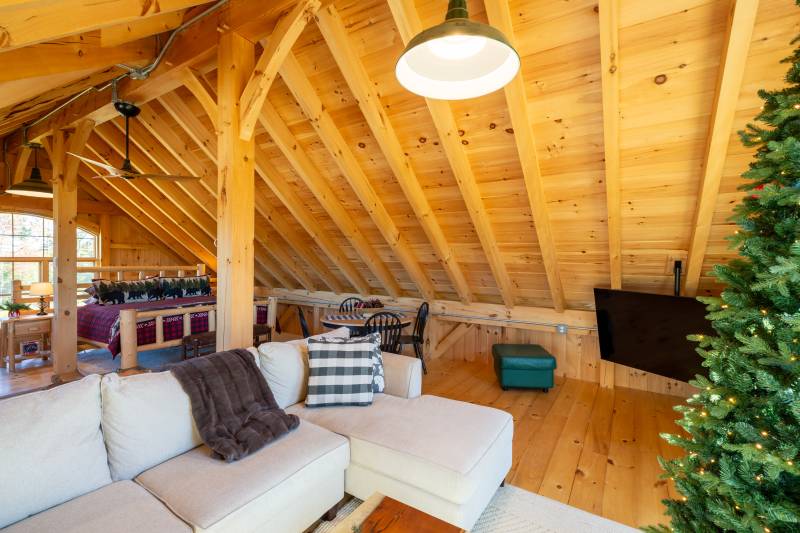 3' Knee Wall • Structural Ridge Beam Roof System