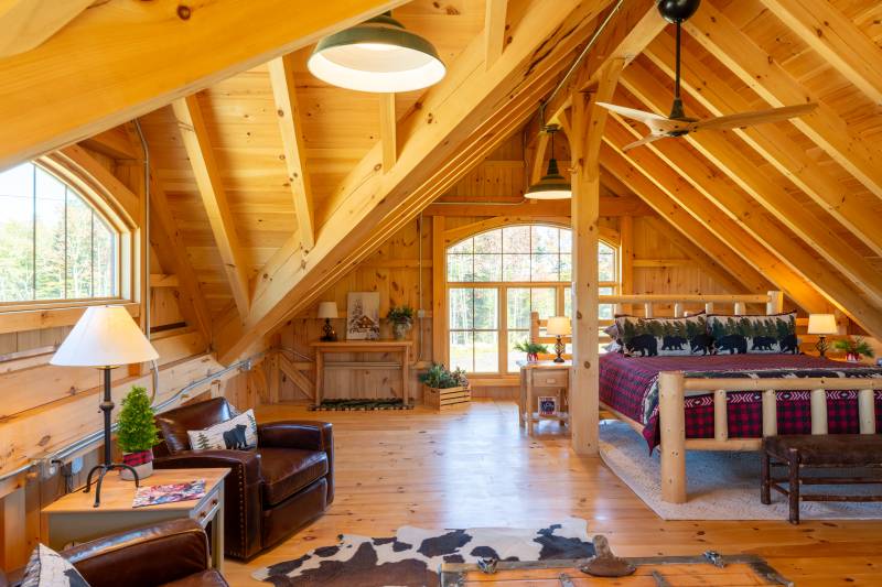 The 16' gable dormer provides extra room • Post & Beam Barn