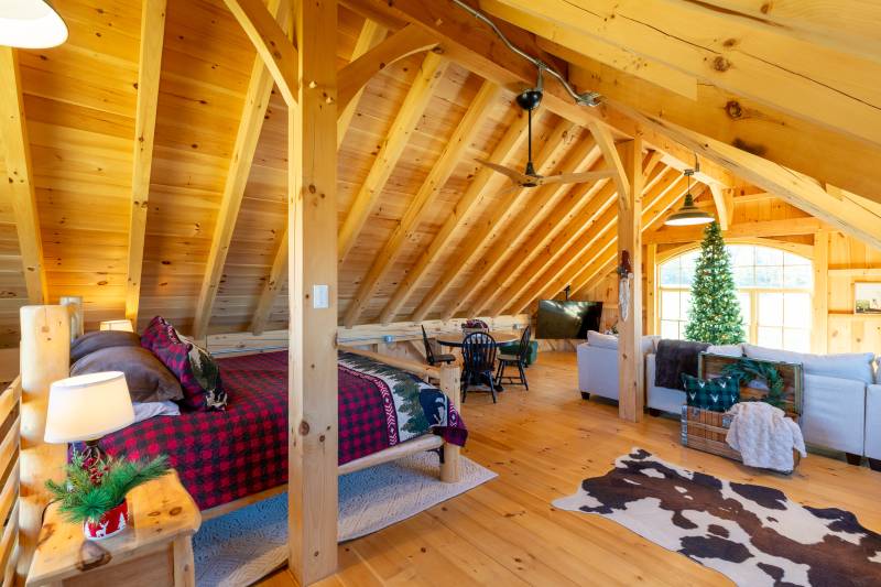 32' x 32' Lenox Carriage Barn Second Floor Loft