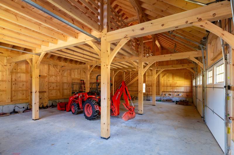 36' x 48' Belmont Saratoga Barn first floor