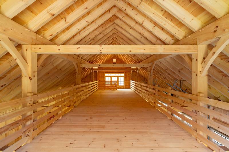 36' x 48' Belmont Saratoga Barn center aisle loft