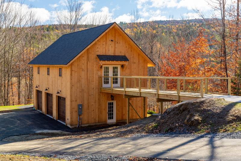 Newport Garage, Warren, VT