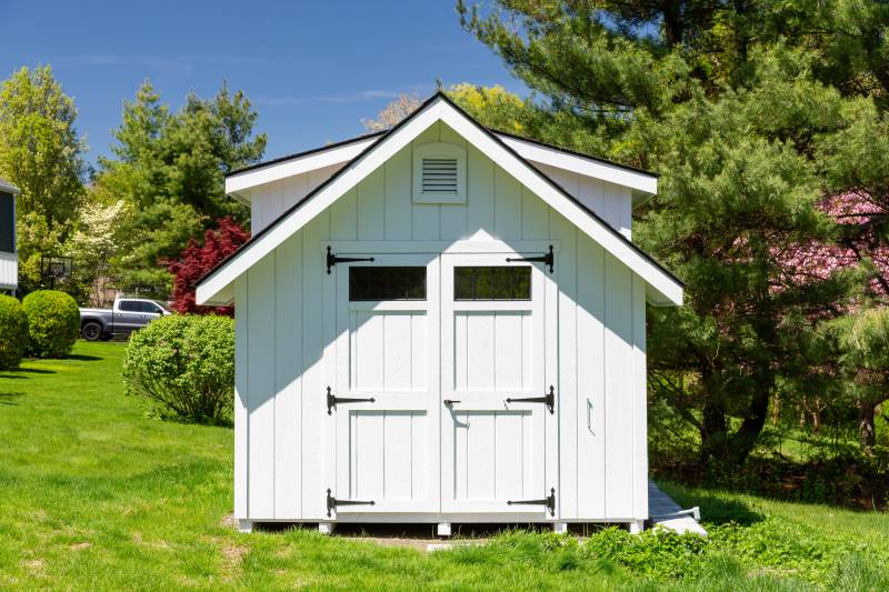 10' x 14' Victorian Cottage with two modern dormers