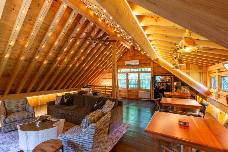 10-12 Roof Pitch • Post & Beam Barn Loft