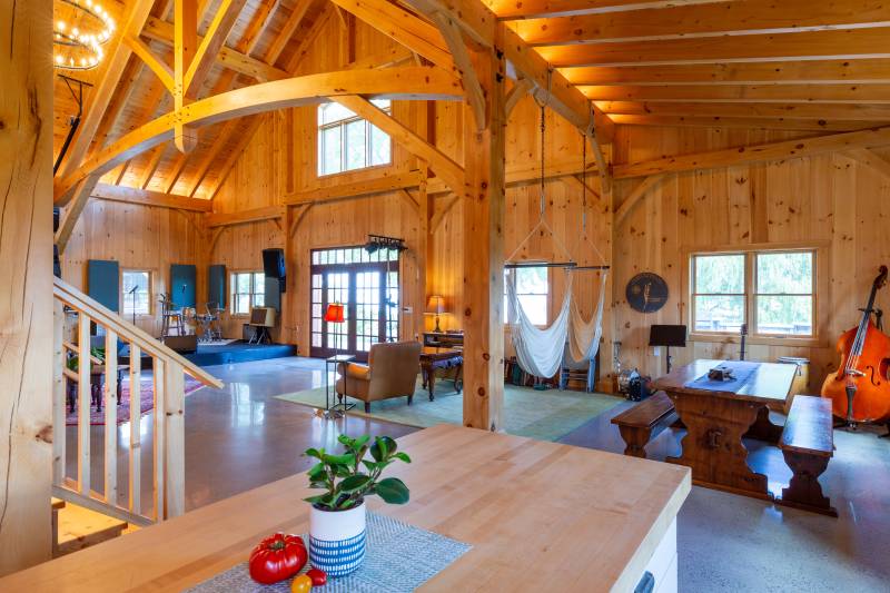 Plenty of seating within the barn for family, friends, and guests
