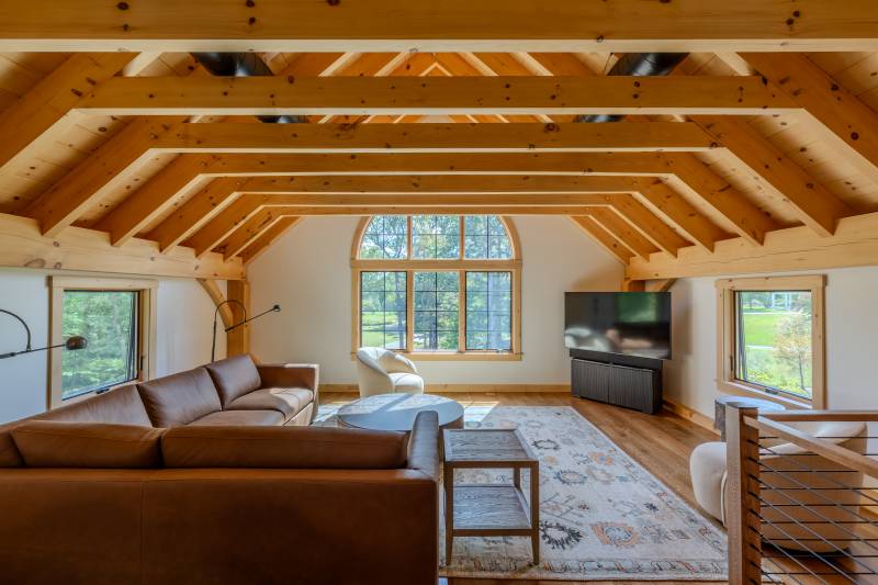 Living room • Timber frame barn