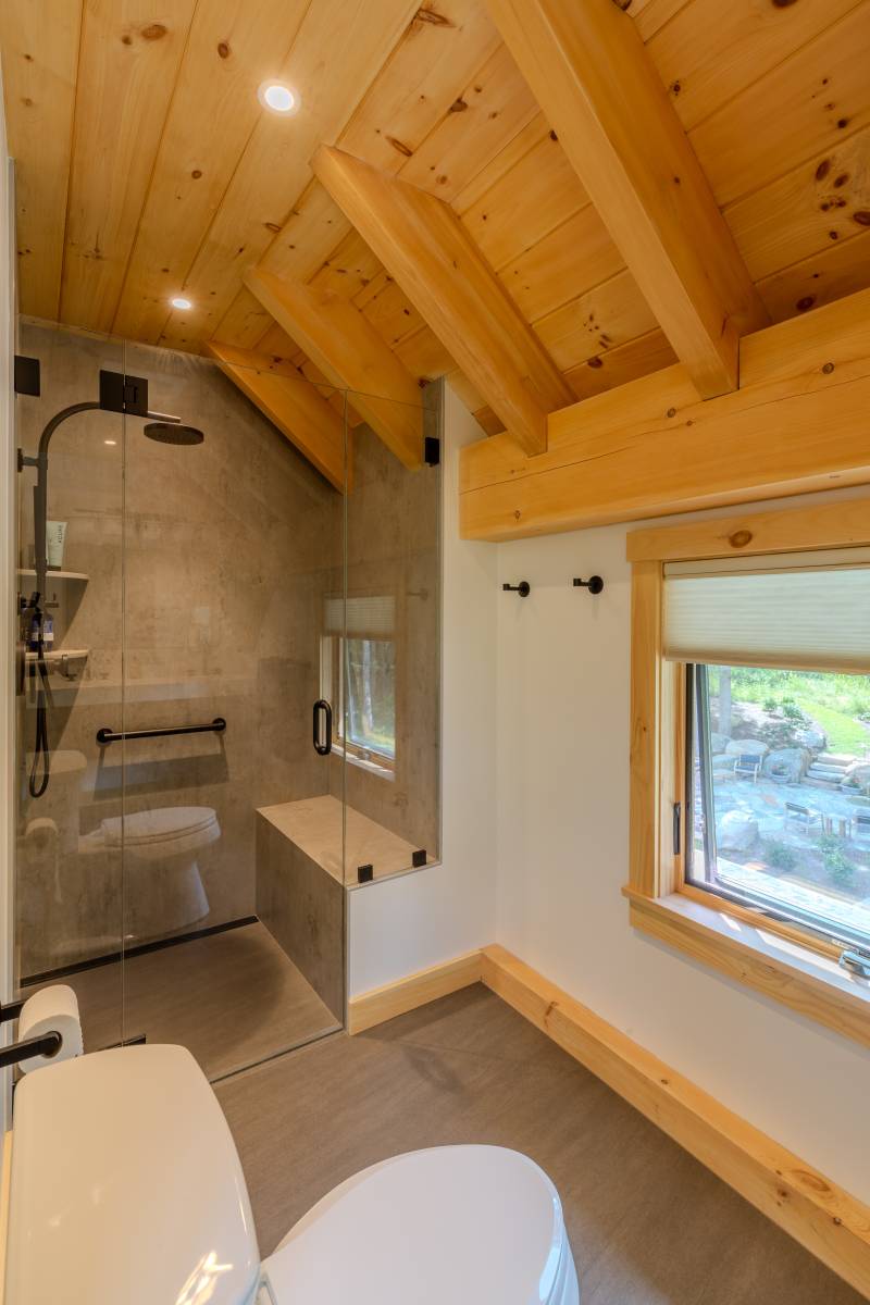 Full bathroom • Post & beam barn